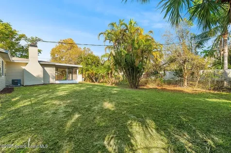 6266 5th Street Vero Beach FL 32968