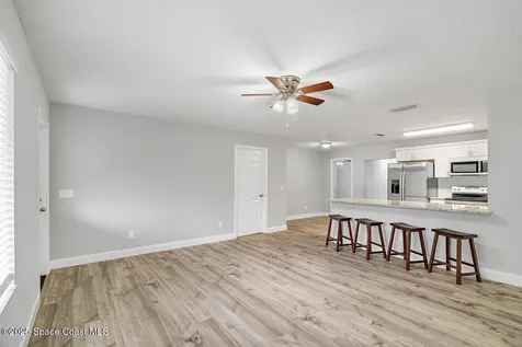 6266 5th Street Vero Beach FL 32968
