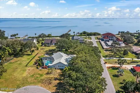 110 Crispin Street Merritt Island FL 32952