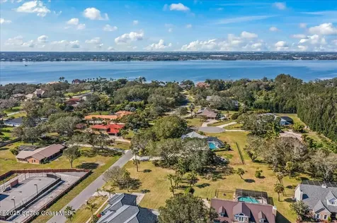 110 Crispin Street Merritt Island FL 32952