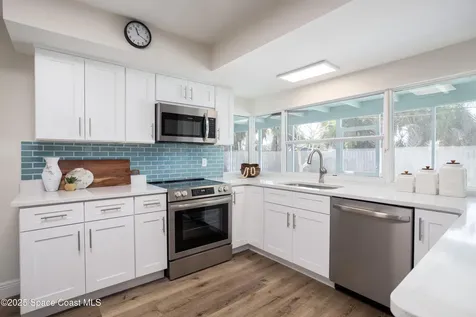 225 Lynn Avenue Satellite Beach FL 32937