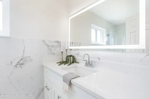 225 Lynn Avenue Satellite Beach FL 32937