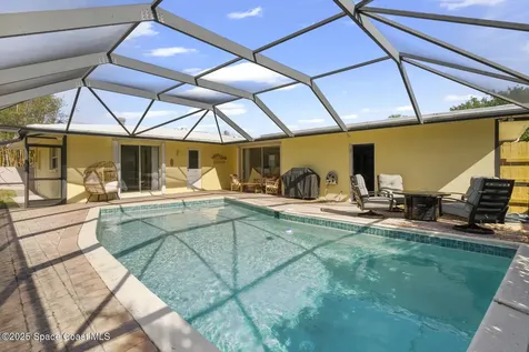 271 Brian Drive Indialantic FL 32903