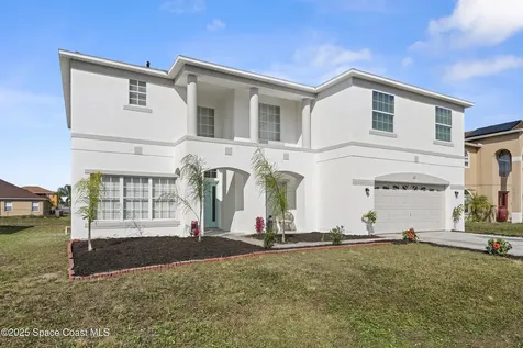 211 Amesbury Lane Kissimmee FL 34758