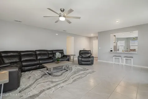 1703 Farmhouse Road SE Palm Bay FL 32909