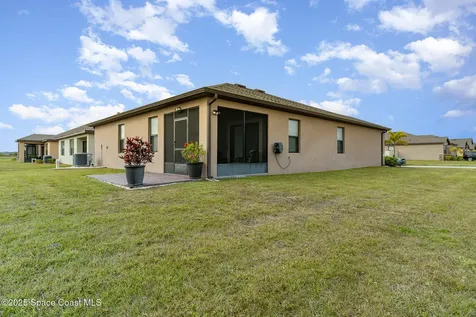 1703 Farmhouse Road SE Palm Bay FL 32909