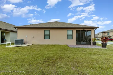 1703 Farmhouse Road SE Palm Bay FL 32909