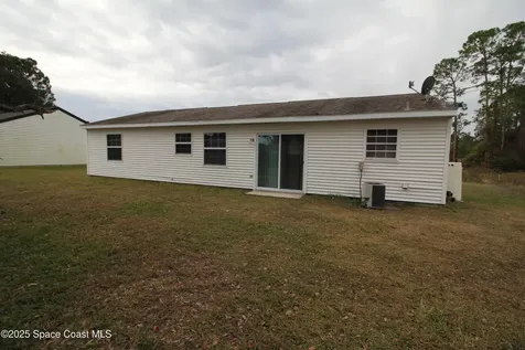 1059 Yakutat Avenue SE Palm Bay FL 32909