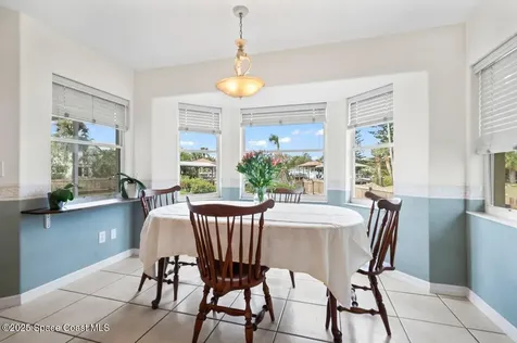 370 Lakeview Drive Melbourne Beach FL 32951