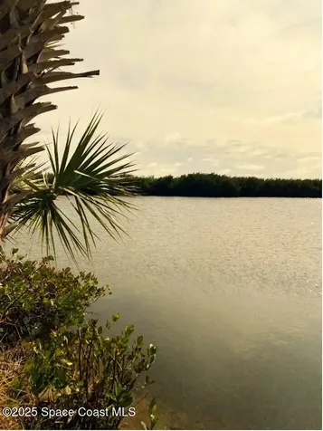 370 Lakeview Drive Melbourne Beach FL 32951