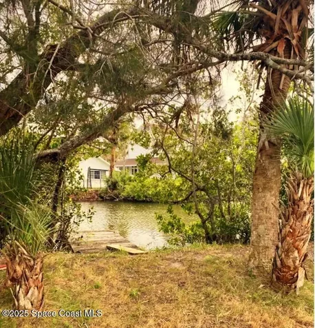 370 Lakeview Drive Melbourne Beach FL 32951