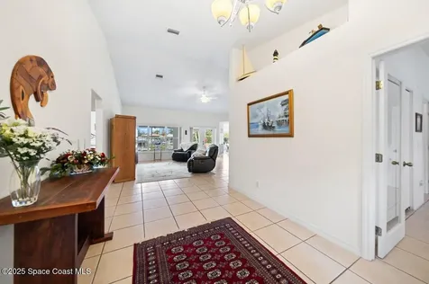 370 Lakeview Drive Melbourne Beach FL 32951