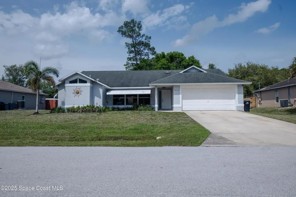 1613 Glenridge Street NW Palm Bay FL 32907