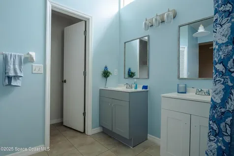 1613 Glenridge Street NW Palm Bay FL 32907