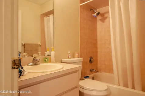 1613 Glenridge Street NW Palm Bay FL 32907