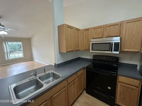 2743 Somerset Avenue SE Palm Bay FL 32909