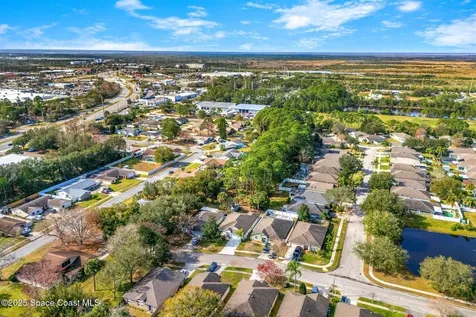 4532 Derbyshire Drive Titusville FL 32780