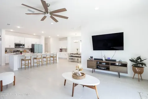 1217 Canfield Circle SE Palm Bay FL 32909