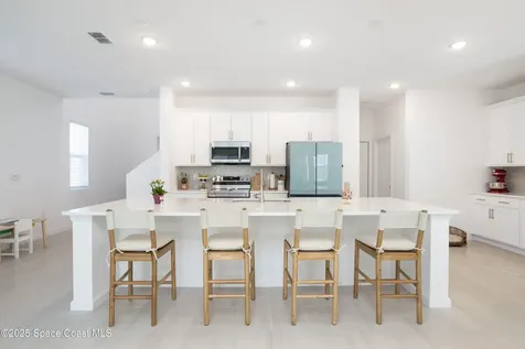 1217 Canfield Circle SE Palm Bay FL 32909