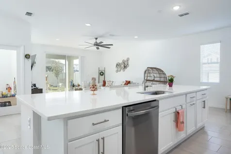 1217 Canfield Circle SE Palm Bay FL 32909