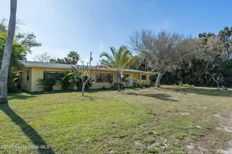 137 1st Avenue Indialantic FL 32903