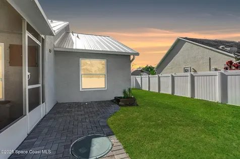 610 20th Street SW Vero Beach FL 32962