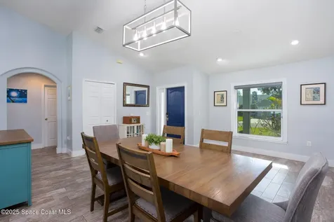 610 20th Street SW Vero Beach FL 32962