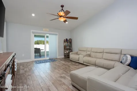 610 20th Street SW Vero Beach FL 32962