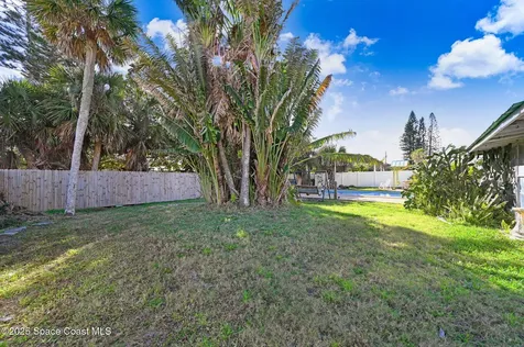 127 E Osceola Lane Cocoa Beach FL 32931