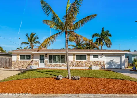 125 Algonquin Terrace Indian Harbour Beach FL 32937
