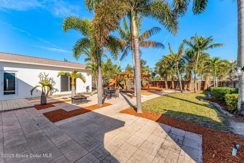 125 Algonquin Terrace Indian Harbour Beach FL 32937