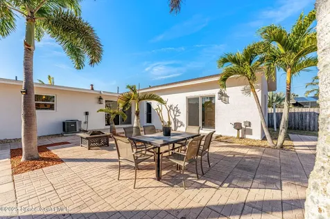 125 Algonquin Terrace Indian Harbour Beach FL 32937