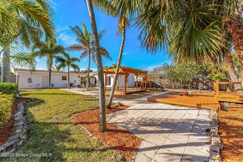 125 Algonquin Terrace Indian Harbour Beach FL 32937