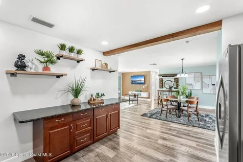 125 Algonquin Terrace Indian Harbour Beach FL 32937