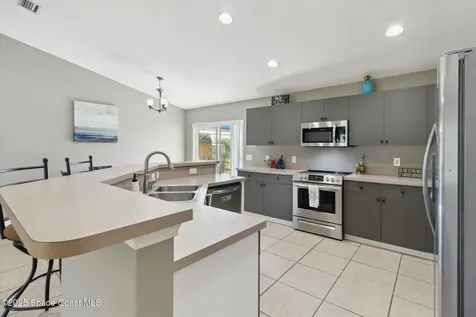 2834 Sage Avenue SW Palm Bay FL 32908