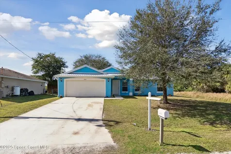 2834 Sage Avenue SW Palm Bay FL 32908
