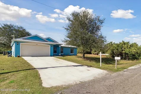 2834 Sage Avenue SW Palm Bay FL 32908