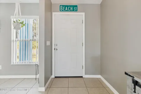 2834 Sage Avenue SW Palm Bay FL 32908