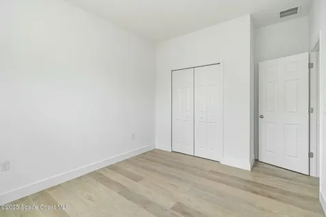 435 Goldsmith Avenue NW Palm Bay FL 32907