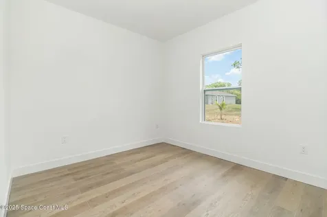 435 Goldsmith Avenue NW Palm Bay FL 32907