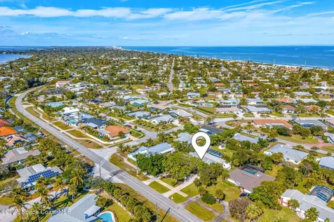 2003 Oak Street Melbourne Beach FL 32951