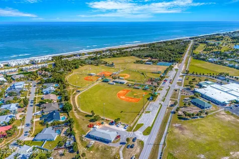 2003 Oak Street Melbourne Beach FL 32951