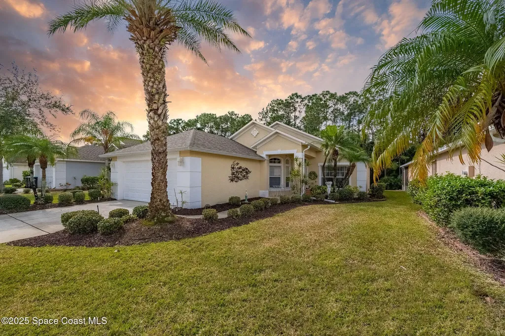 2223 Chinaberry Circle SE Palm Bay FL 32909
