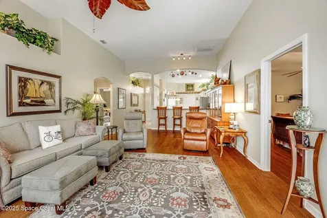 2223 Chinaberry Circle SE Palm Bay FL 32909