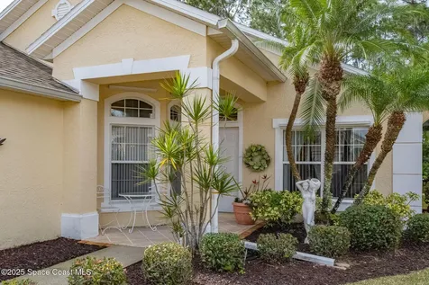 2223 Chinaberry Circle SE Palm Bay FL 32909