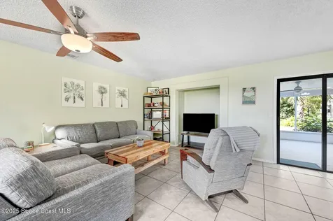 830 Airport Avenue SE Palm Bay FL 32909