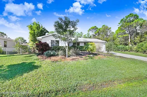 830 Airport Avenue SE Palm Bay FL 32909