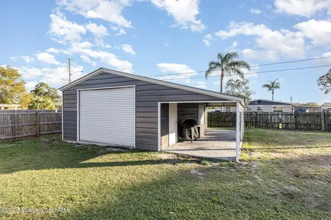 971 Golf Street Rockledge FL 32955
