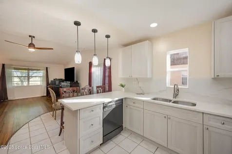834 Angela Avenue Rockledge FL 32955