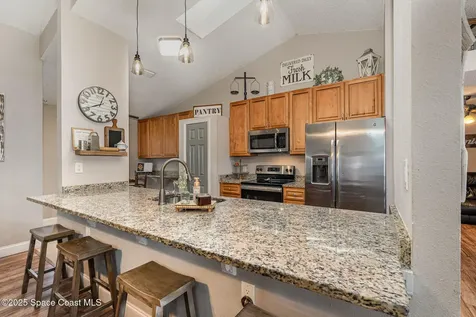 390 Evergreen Street NE Palm Bay FL 32907